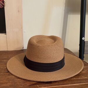 Womens Wide Brim Straw Panama Hat
